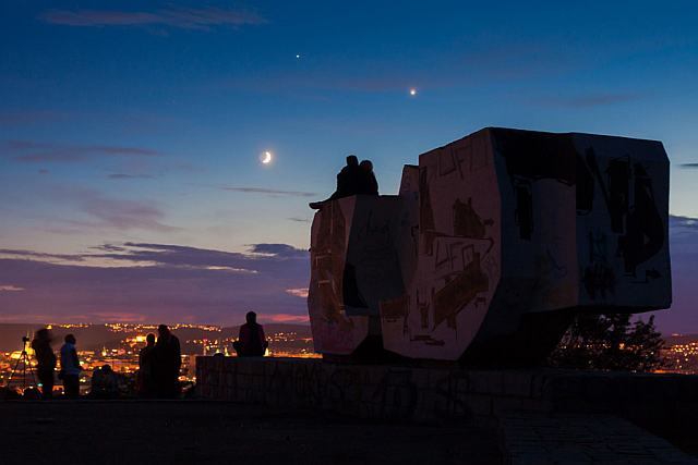 Venuše a Jupiter
