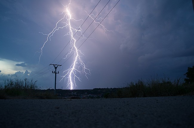 Shelf cloud