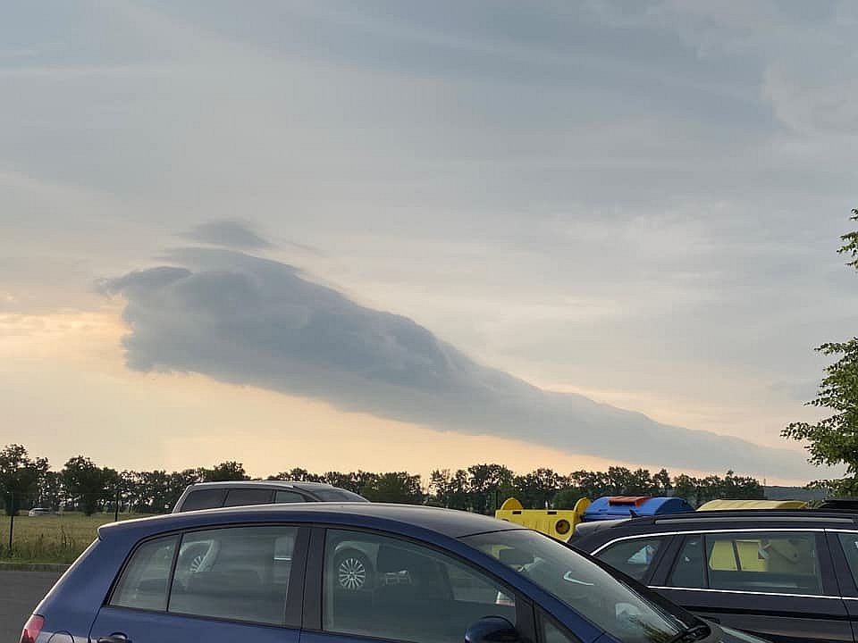 Roll cloud