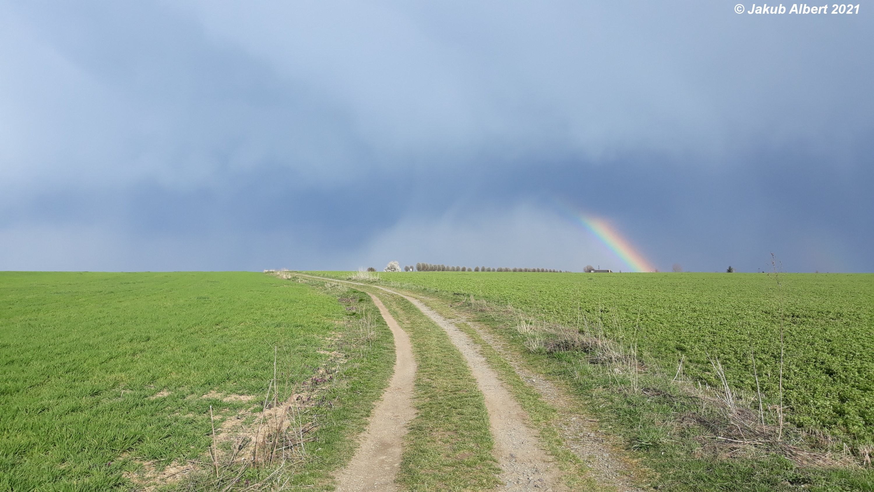 Duha nad Prahou