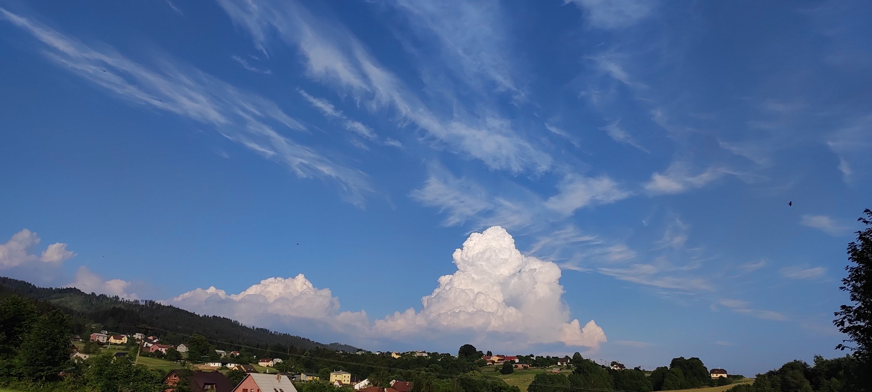 Cumulus v dálce