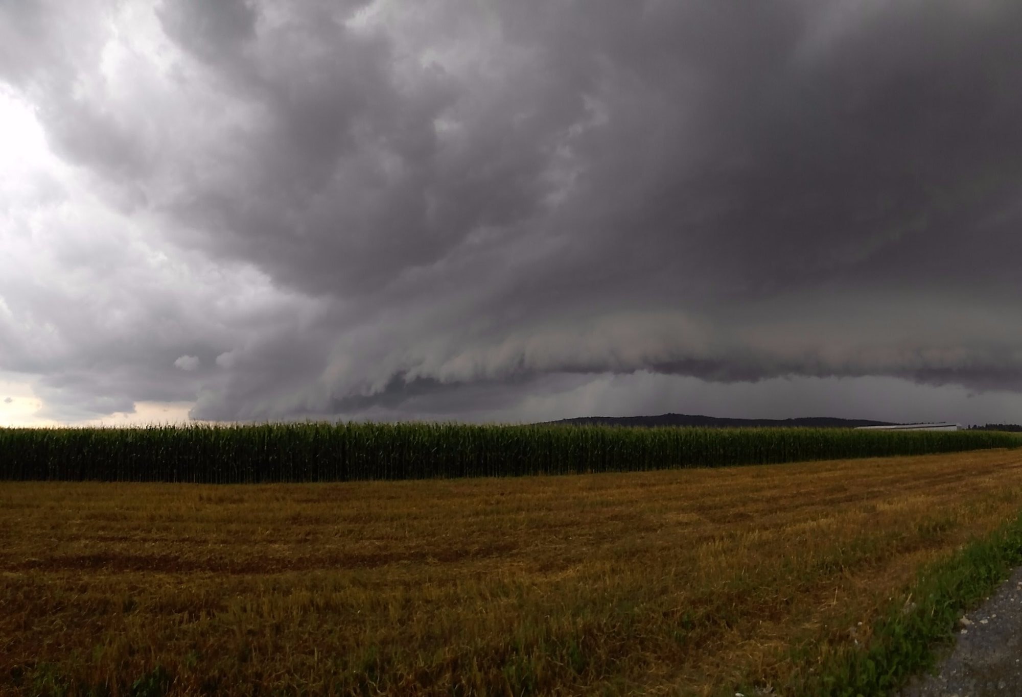 Shelf cloud 