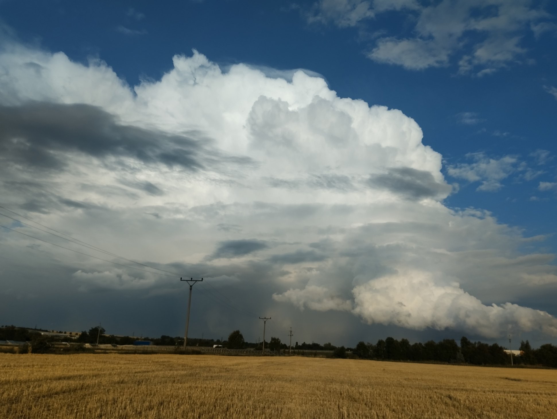 Bouřka nad Přerovem