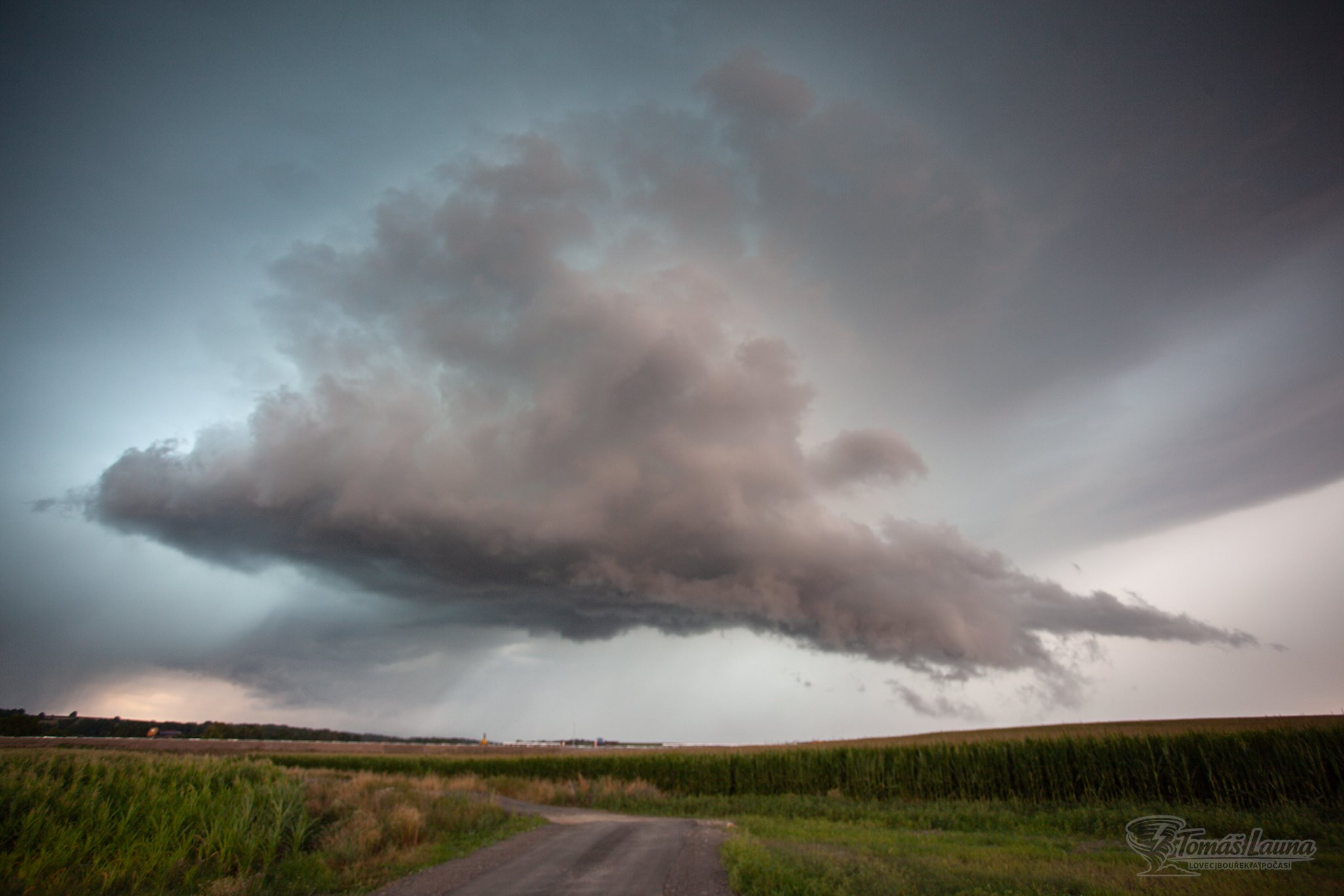 Wall cloud u Stradouně