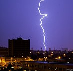 Nad Kladnem sa blýska