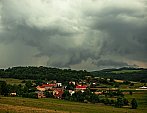Sníženina nad statkem