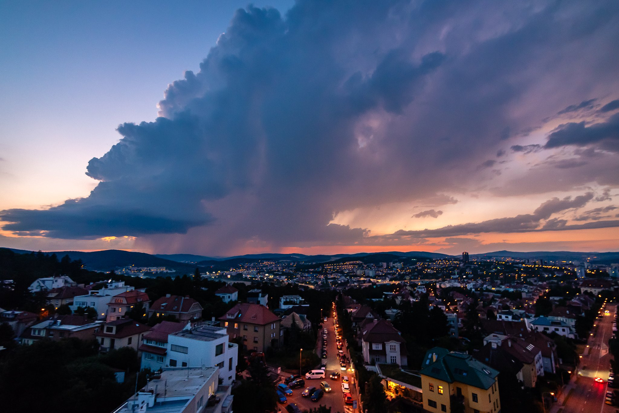 Bouře nad Brnem