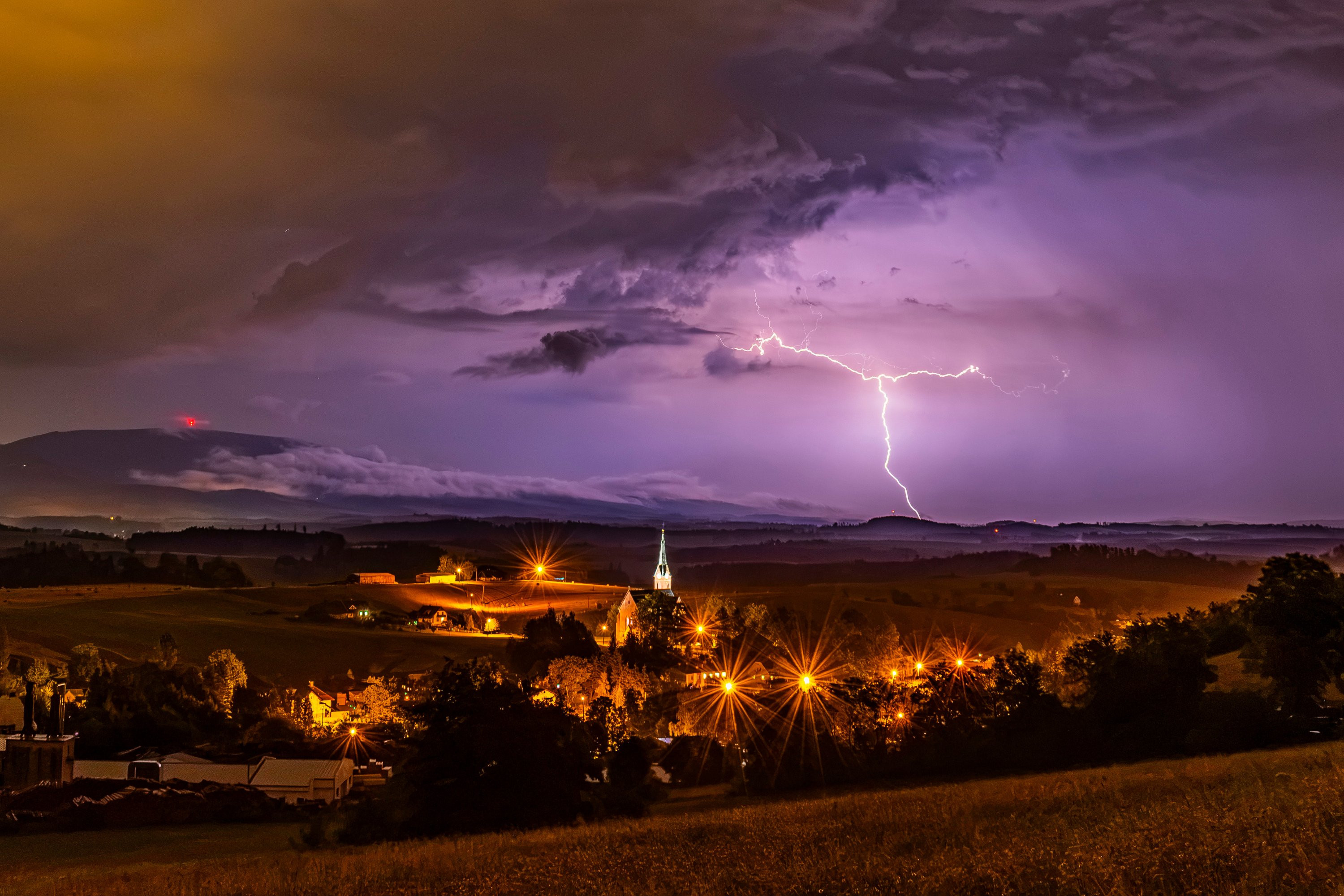 Noční bouřka nad Krkonošemi