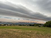 Ranní shelf cloud 31.8.2026 Líně