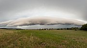 Ranní shelf cloud 31.8.2026 Líně