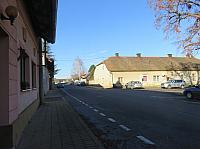 Třibřichy
