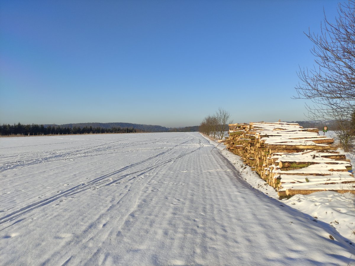 Chrást