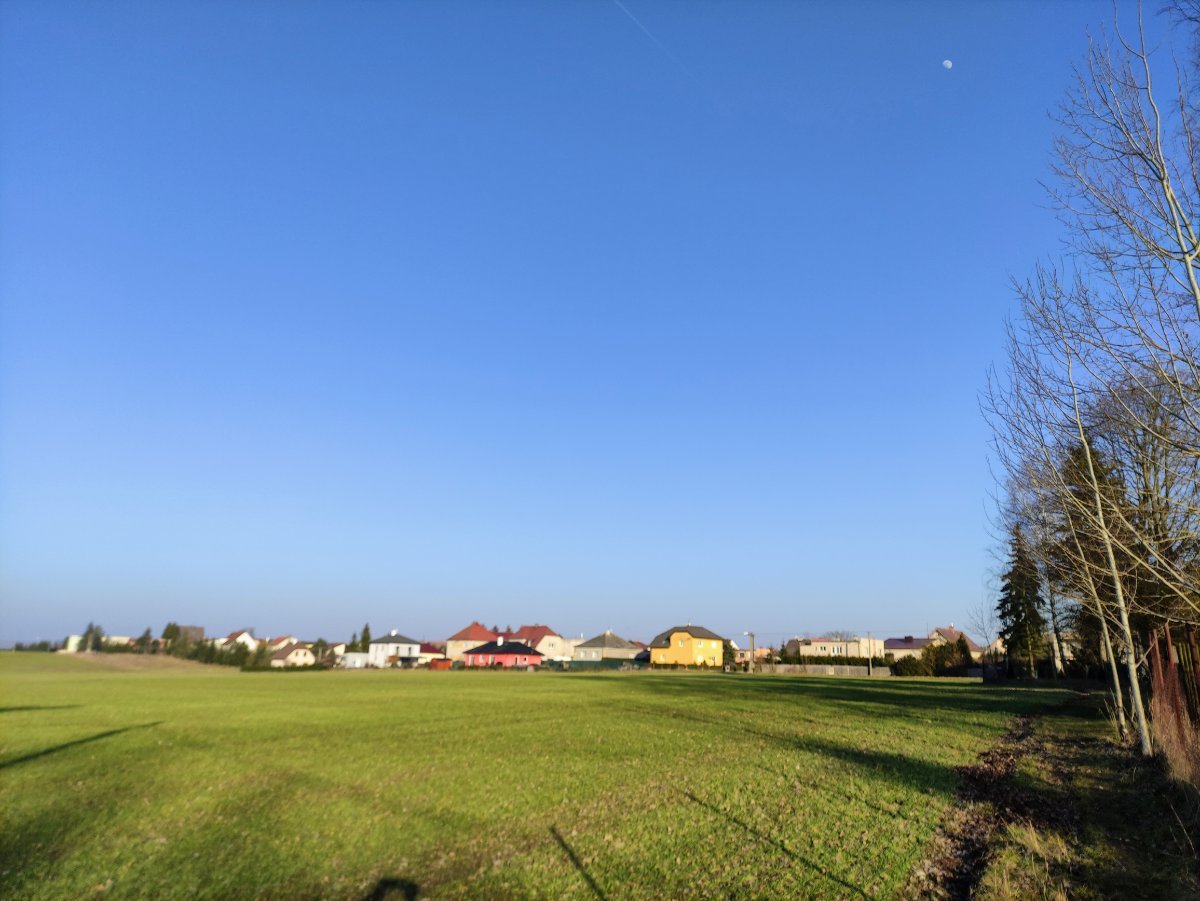 Chrást