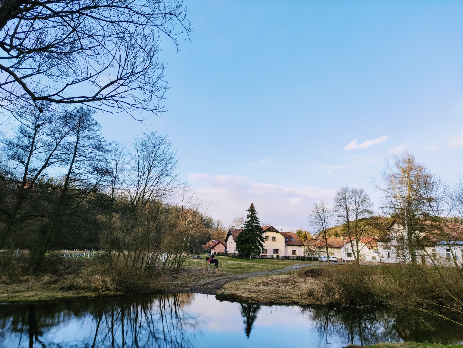 Chrást