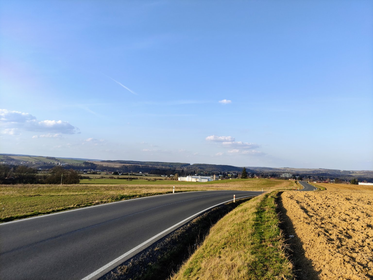 Chrást