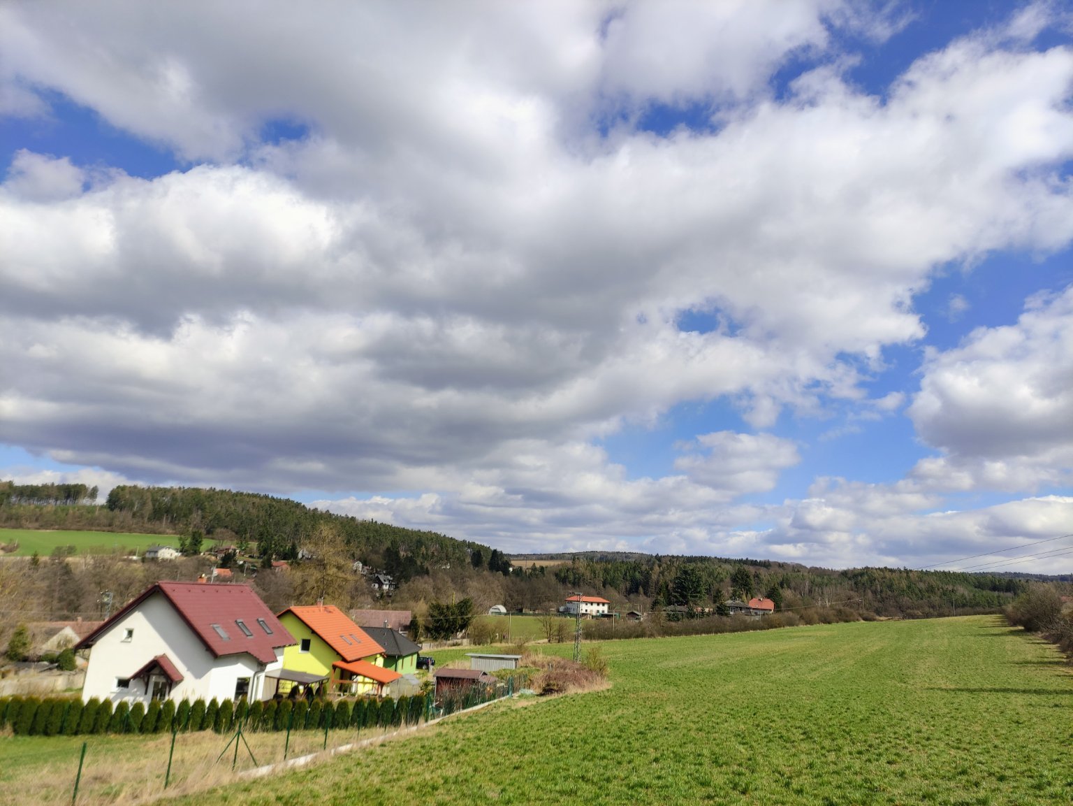 Chrást