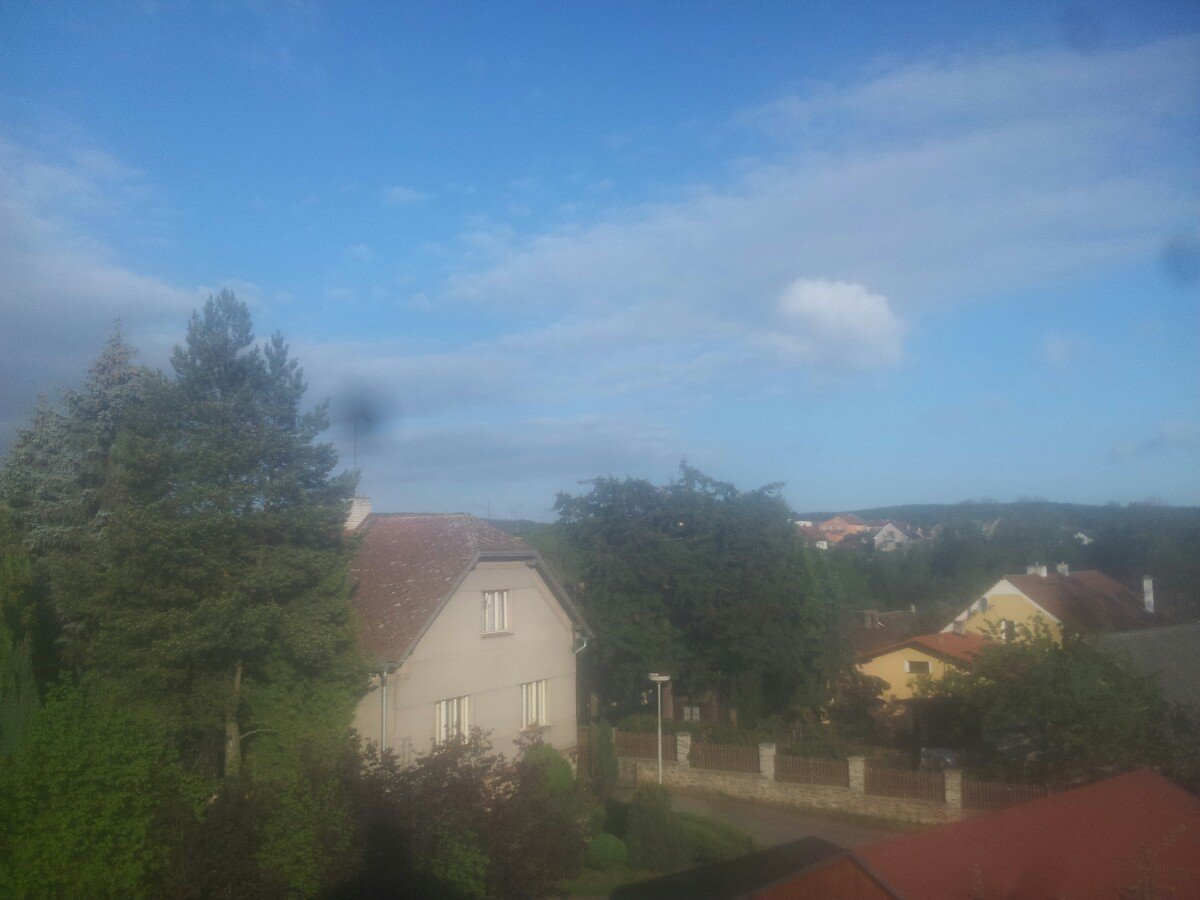 Komárov