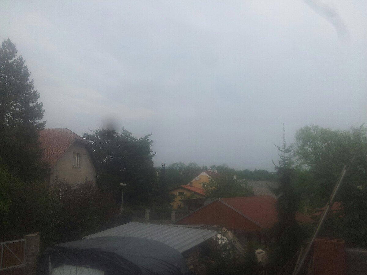 Komárov