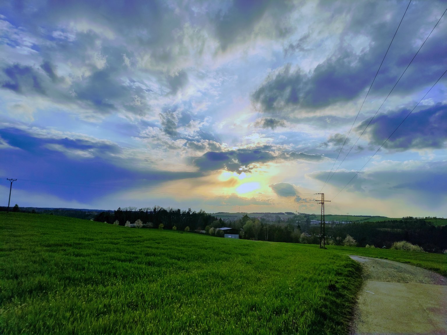 Chrást
