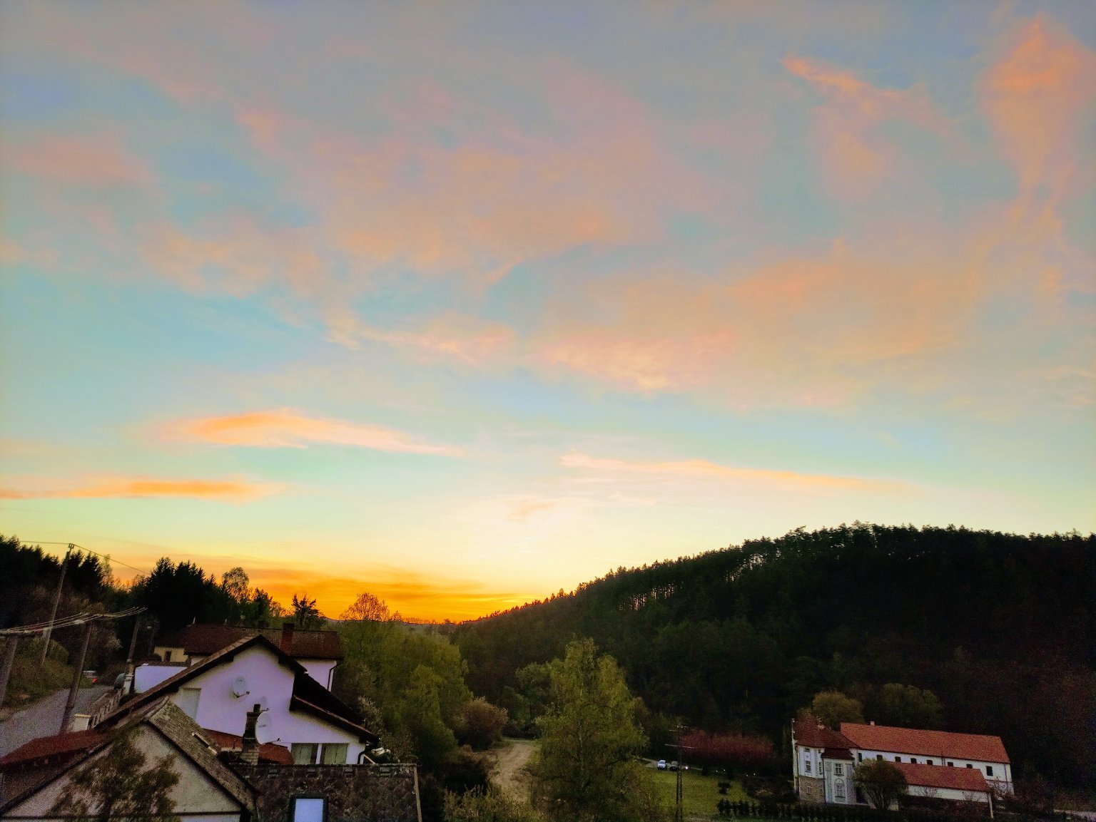 Chrást