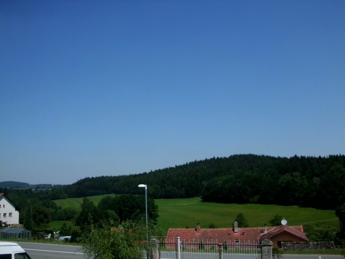 Zajíčkov