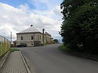 Třibřichy