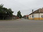 Třibřichy