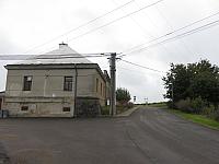 Třibřichy