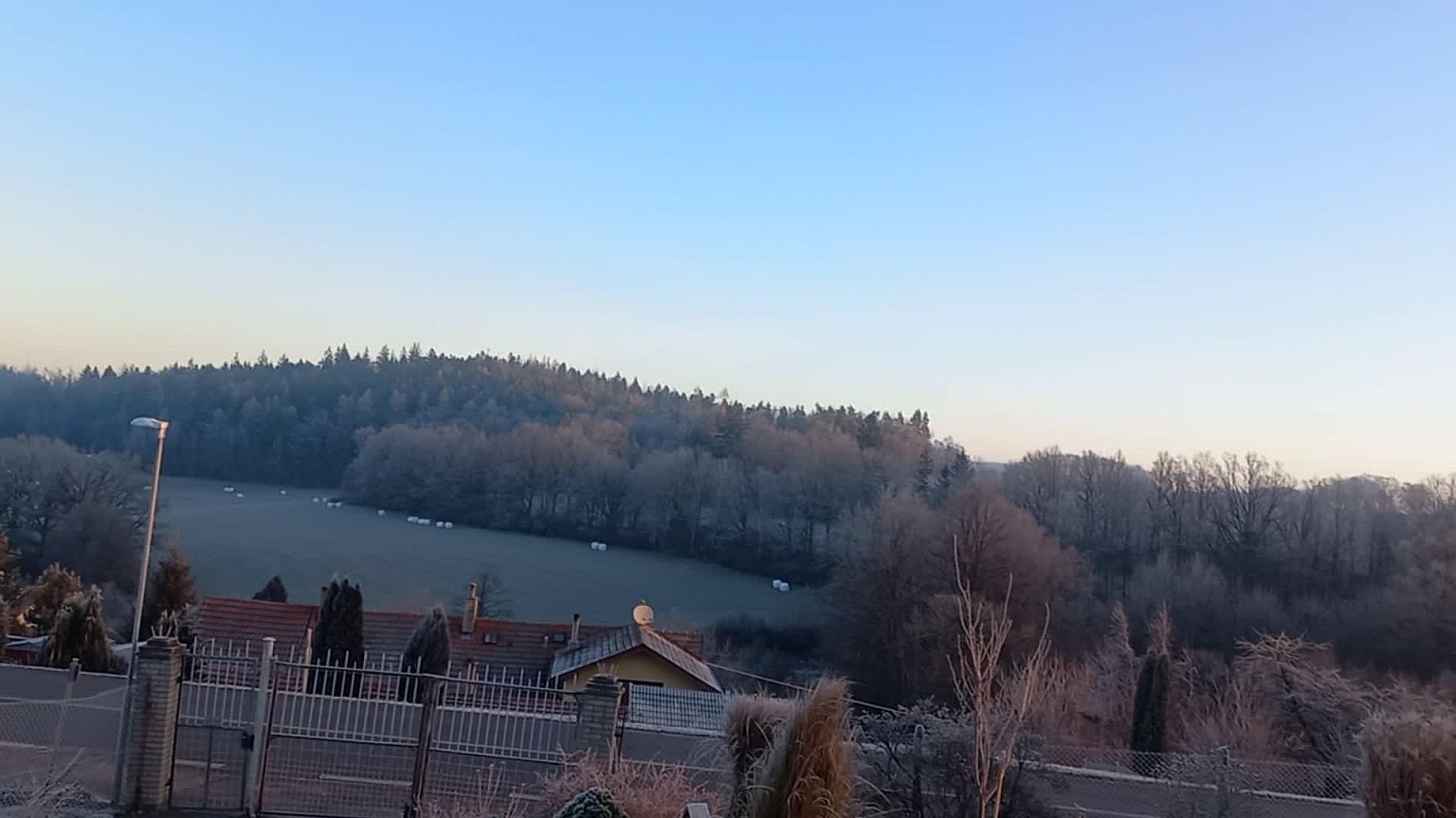 Zajíčkov